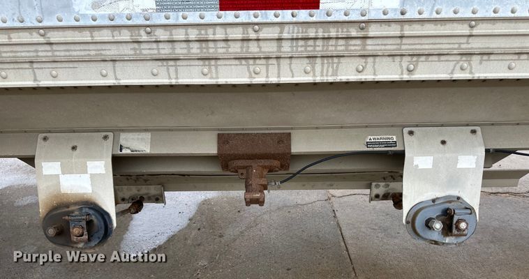 image for item OI9209 1999 Timpte grain trailer