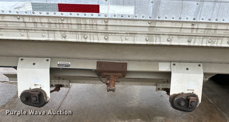 image for item OI9209 1999 Timpte grain trailer