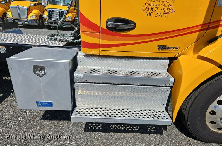 image for item OK9897 2020 Kenworth T680 semi truck