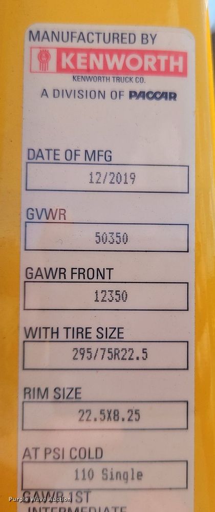 image for item OK9897 2020 Kenworth T680 semi truck