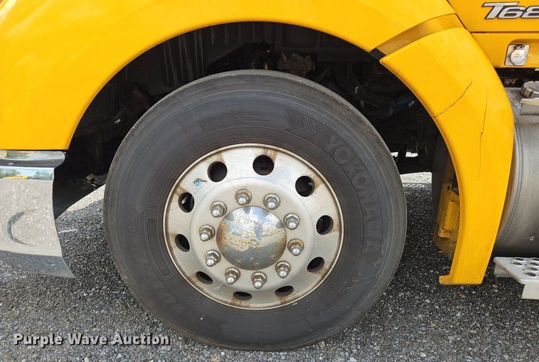 image for item OK9901 2020 Kenworth  T680 semi truck