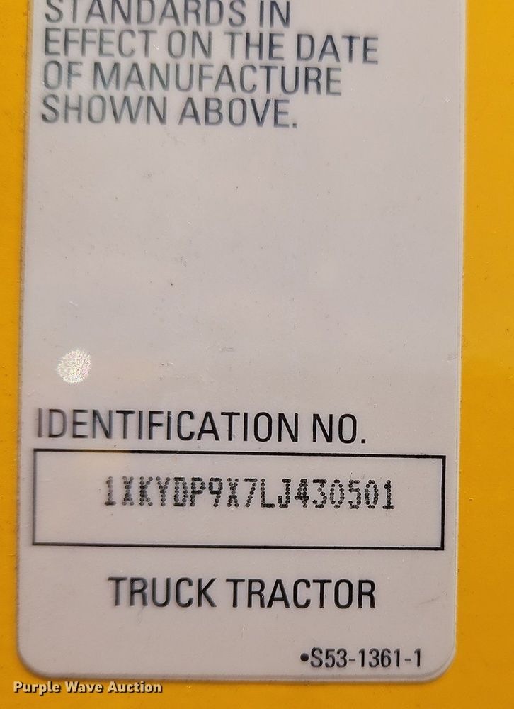 image for item OK9902 2020 Kenworth  T680 semi truck