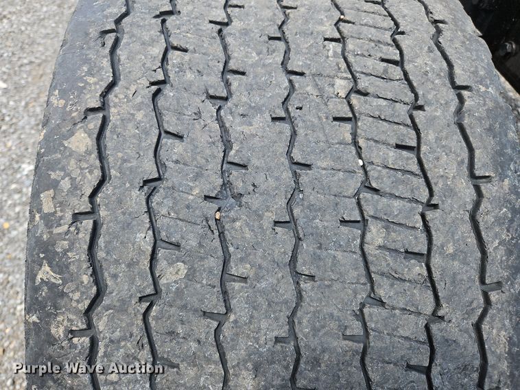 image for item OK9904 2020 Kenworth  T680 semi truck