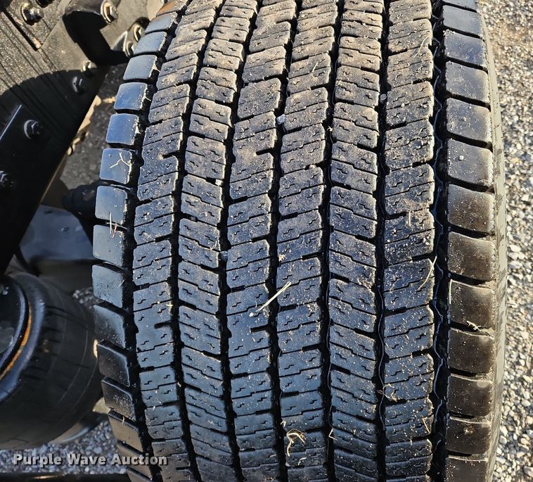 image for item OK9910 2020 Kenworth T680 semi truck