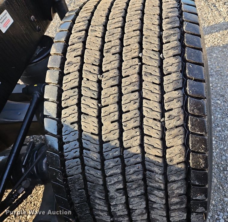 image for item OK9910 2020 Kenworth T680 semi truck