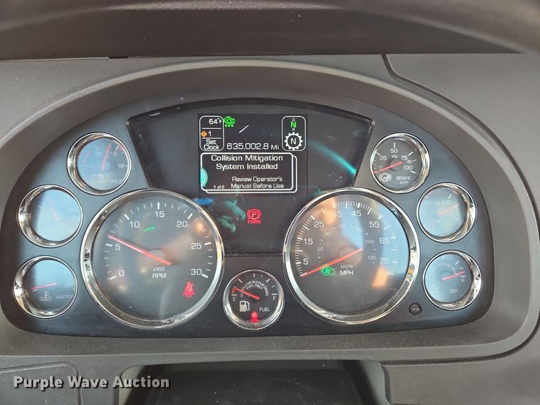 image for item OK9916 2020 Kenworth T680 semi truck