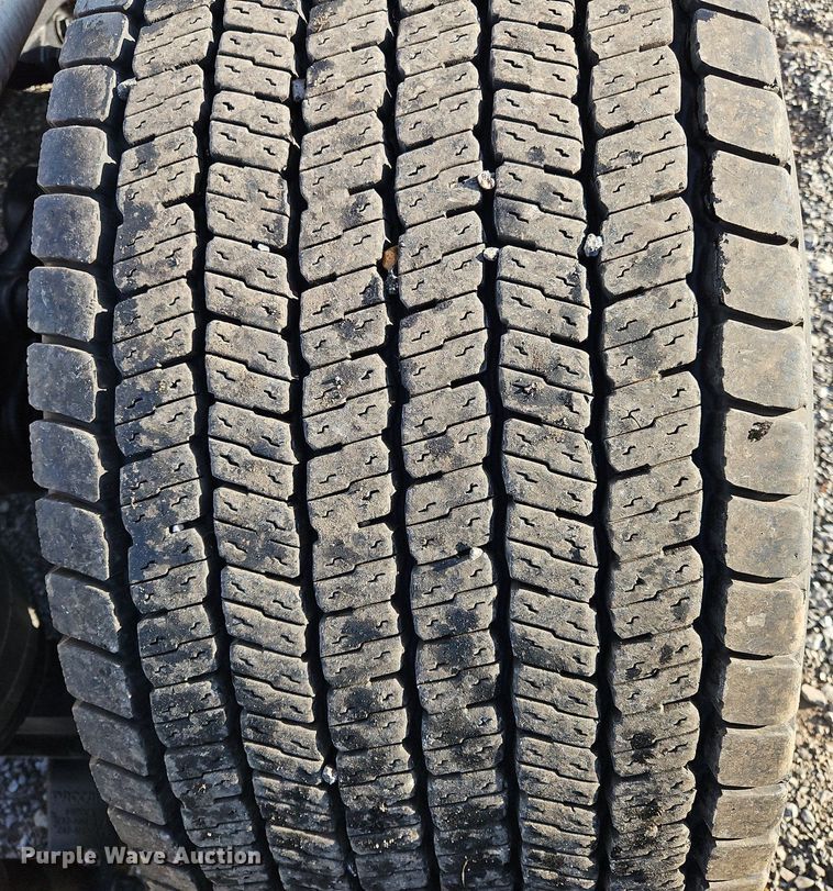 image for item OK9916 2020 Kenworth T680 semi truck