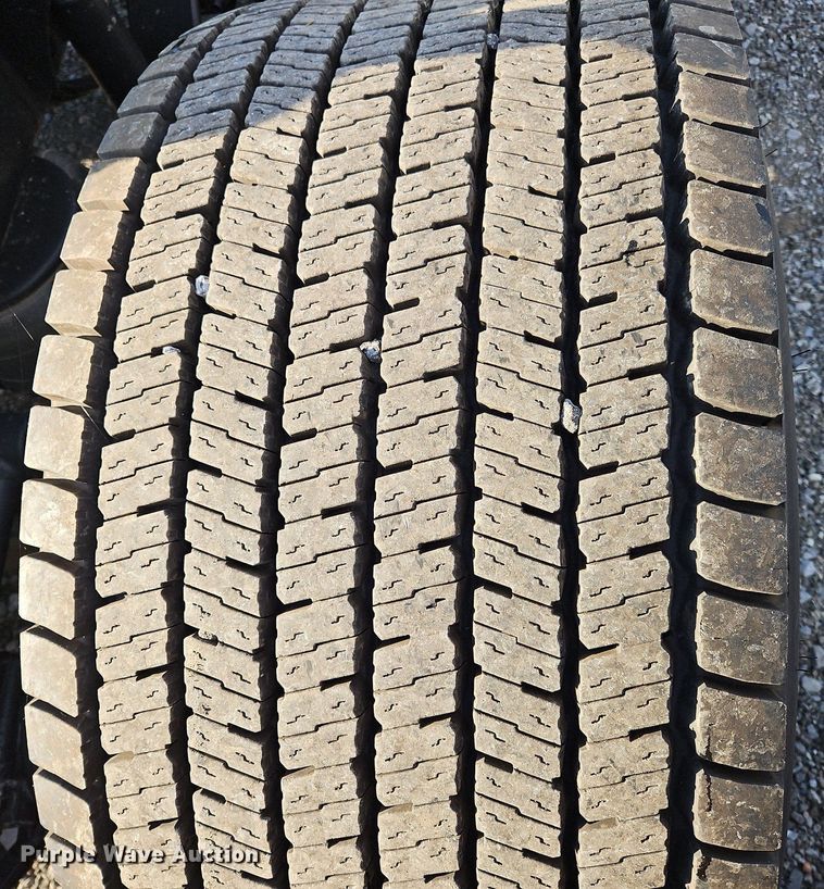 image for item OK9916 2020 Kenworth T680 semi truck