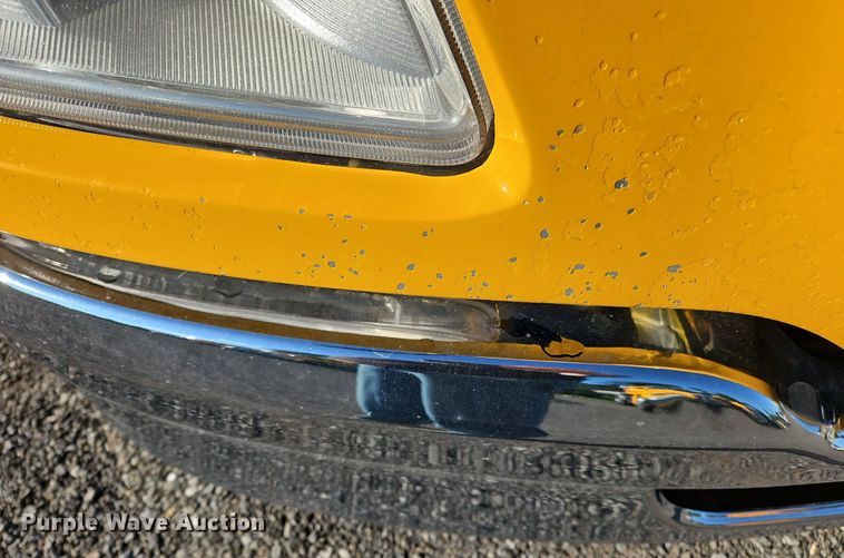 image for item OK9917 2020 Kenworth  T680 semi truck