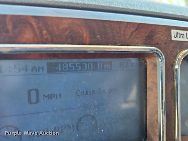 image for item OK9934 2012 Mack CXU semi truck