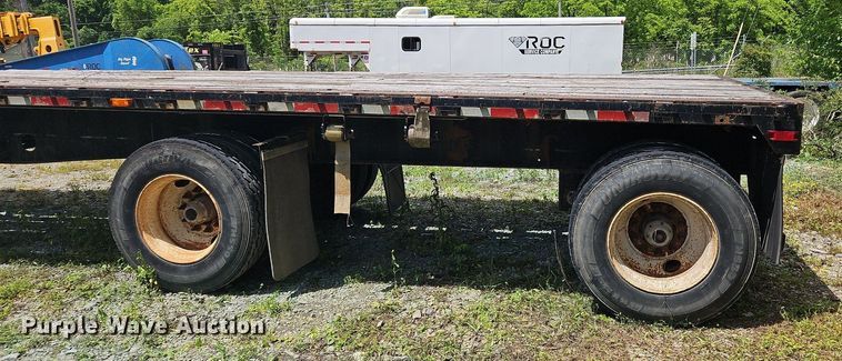 image for item OK9939 1999 Transcraft  TL-2000 Super-Beam flatbed trailer