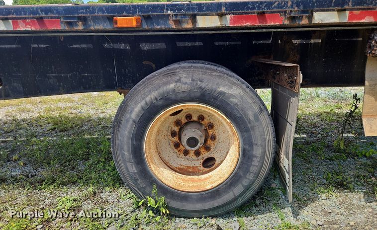 image for item OK9939 1999 Transcraft  TL-2000 Super-Beam flatbed trailer