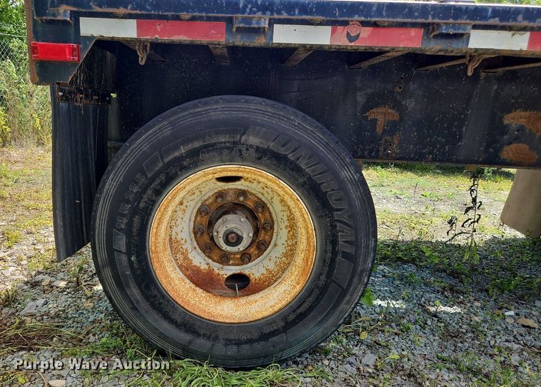 image for item OK9939 1999 Transcraft  TL-2000 Super-Beam flatbed trailer