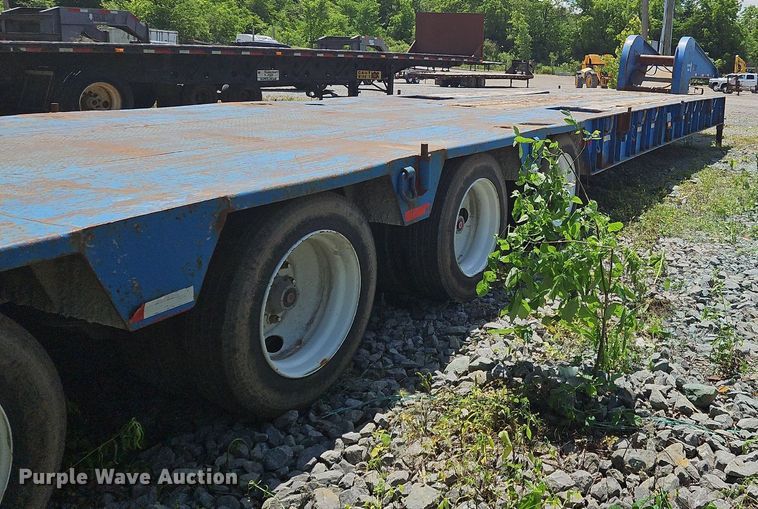 image for item OK9942 2010 Viking VL057102-4-60T oilfield trailer