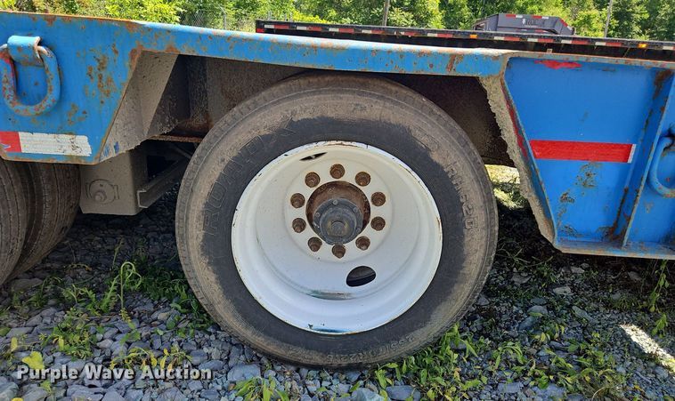 image for item OK9942 2010 Viking VL057102-4-60T oilfield trailer