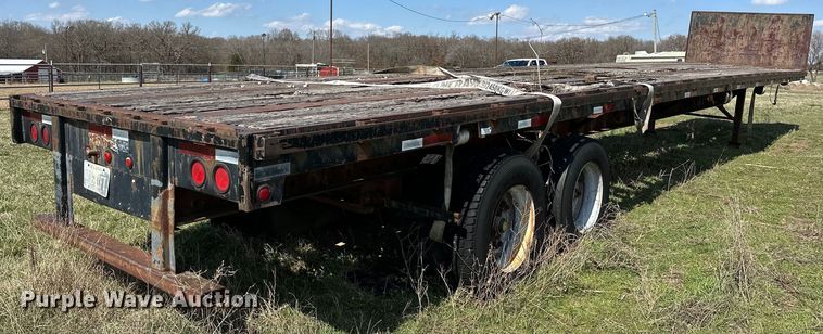 image for item OM9984 1991 Fontaine  FTW-4-8048SLW flatbed trailer