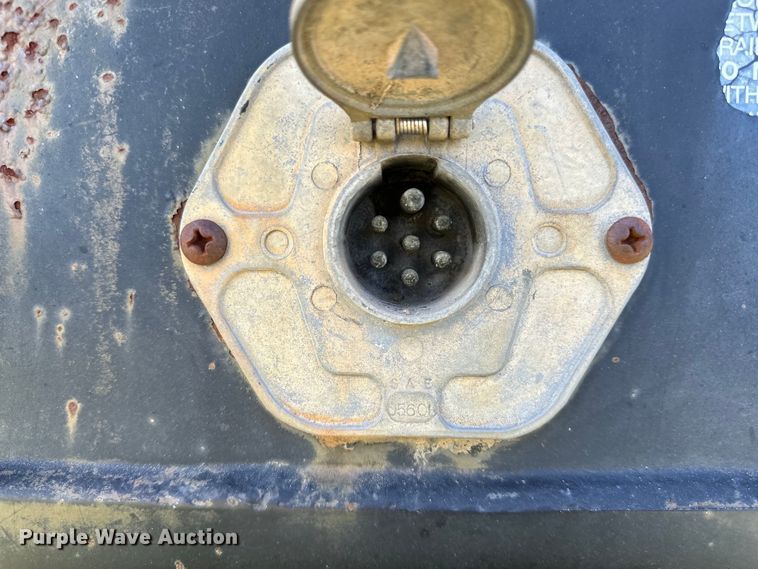 image for item OM9984 1991 Fontaine  FTW-4-8048SLW flatbed trailer