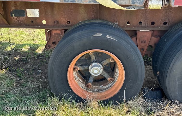 image for item OM9984 1991 Fontaine  FTW-4-8048SLW flatbed trailer