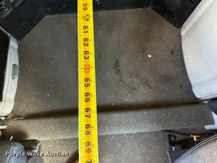 image for item ZA0421 2020 Peterbilt 579 semi truck