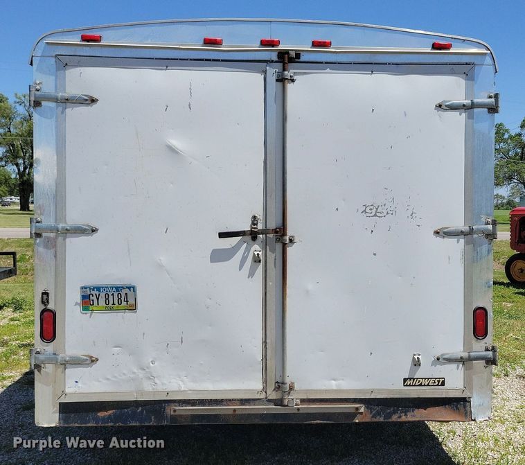 image for item DG0643 2004 Forest River enclosed cargo trailer