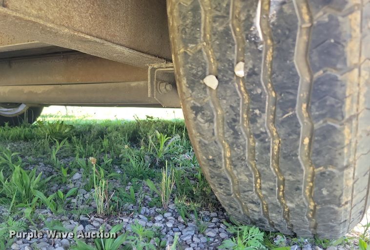 image for item DG0643 2004 Forest River enclosed cargo trailer