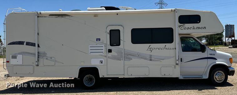 image for item DK6648 2004 Coachmen Leprechaun RV