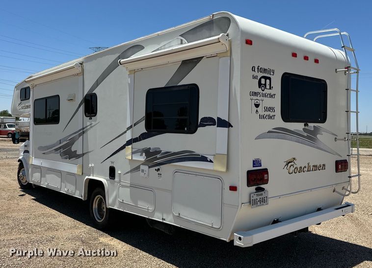 image for item DK6648 2004 Coachmen Leprechaun RV