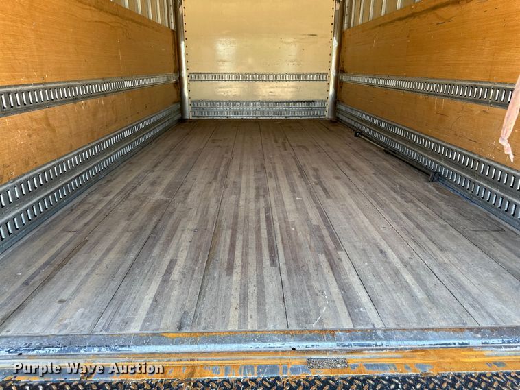 image for item DK6649 2015 Ford F550 Super Duty XL box truck