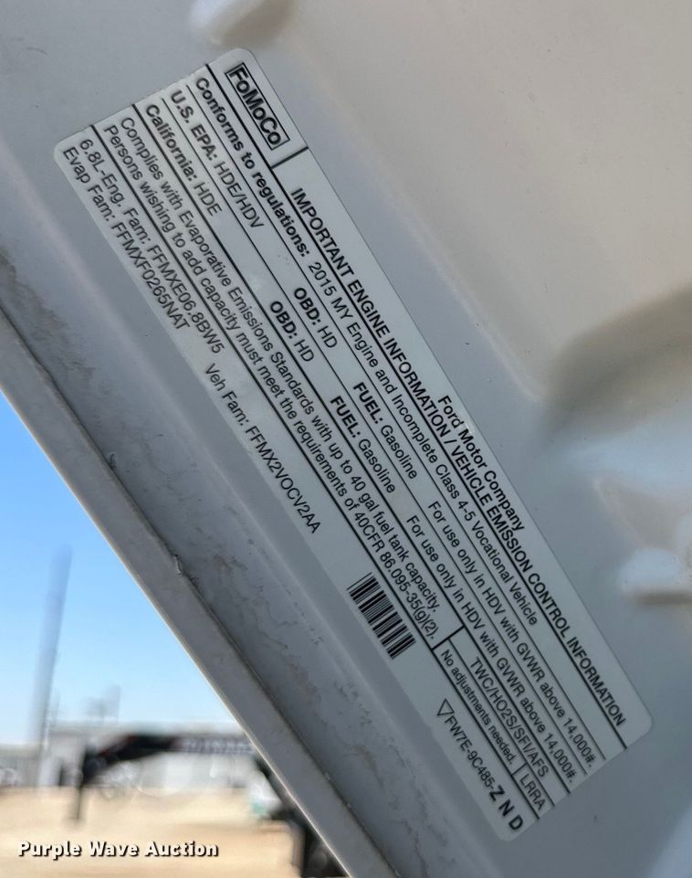 image for item DK6649 2015 Ford F550 Super Duty XL box truck