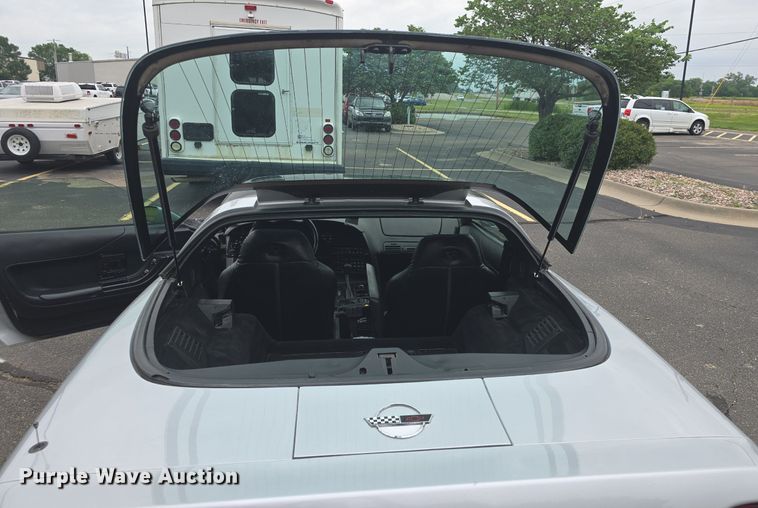 image for item DM1679 1996 Chevrolet Corvette 