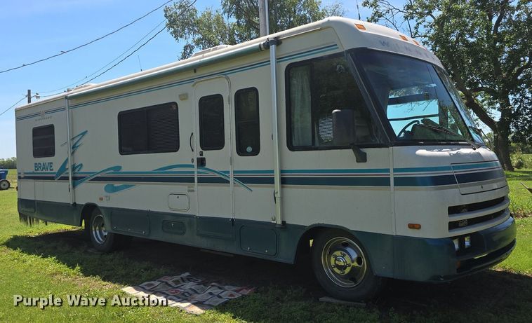 image for item DM1721 1996 Winnebago Brave RV