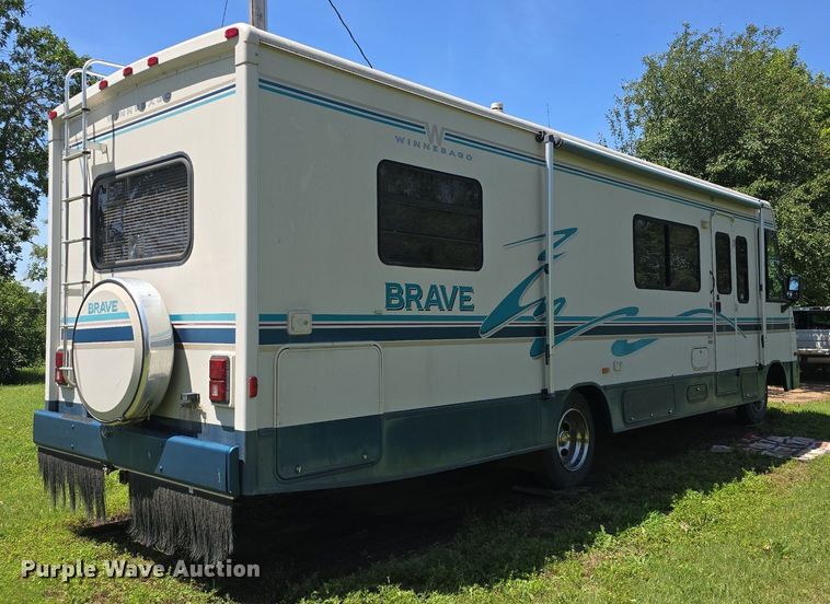 image for item DM1721 1996 Winnebago Brave RV