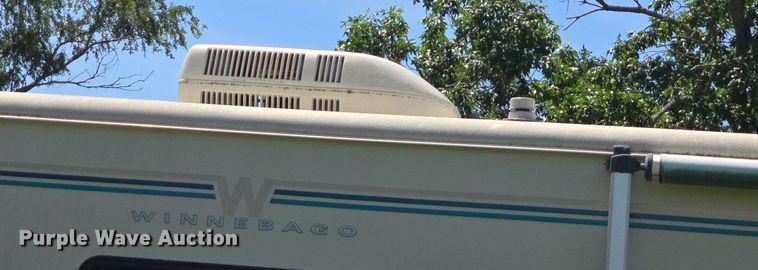 image for item DM1721 1996 Winnebago Brave RV