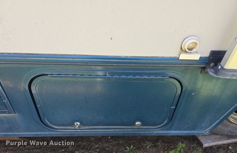 image for item DM1721 1996 Winnebago Brave RV