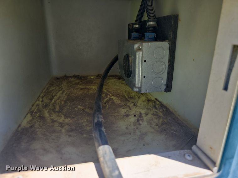 image for item DM1721 1996 Winnebago Brave RV