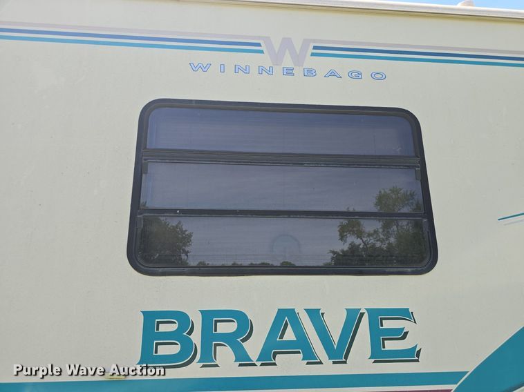 image for item DM1721 1996 Winnebago Brave RV