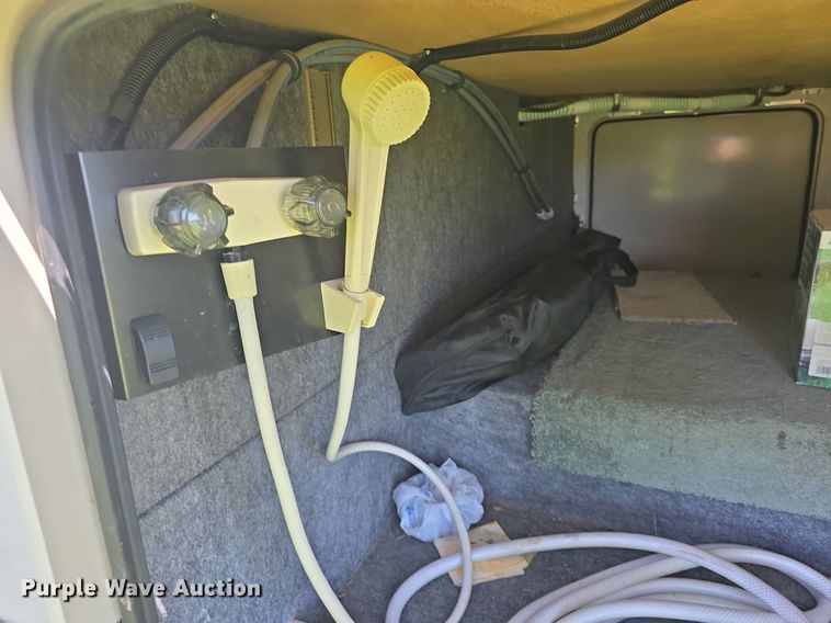 image for item DM1721 1996 Winnebago Brave RV