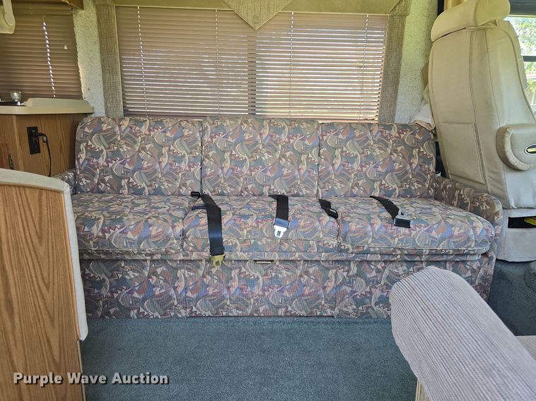 image for item DM1721 1996 Winnebago Brave RV