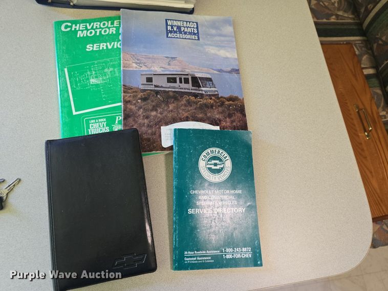 image for item DM1721 1996 Winnebago Brave RV