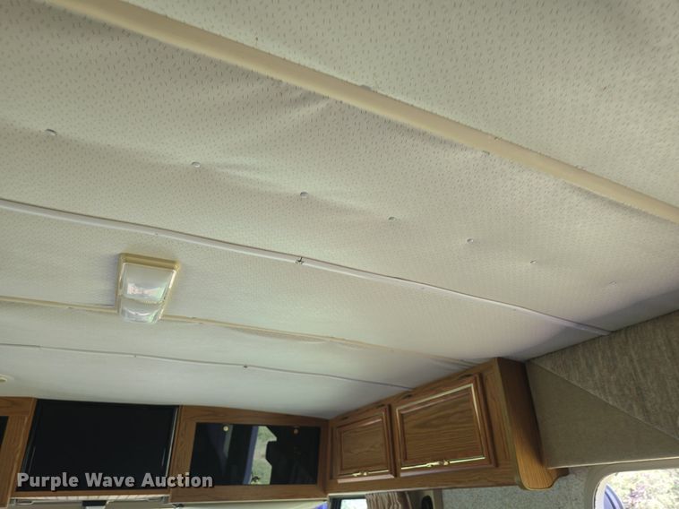 image for item DM1721 1996 Winnebago Brave RV