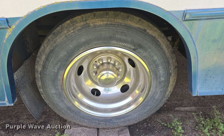 image for item DM1721 1996 Winnebago Brave RV