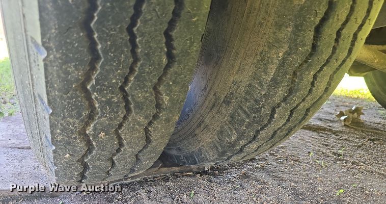 image for item DM1721 1996 Winnebago Brave RV