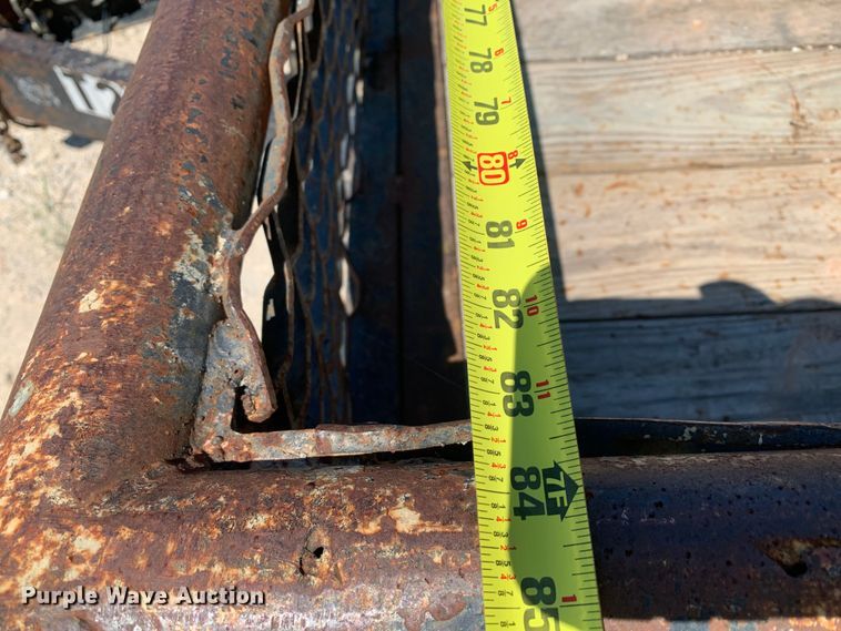 image for item DM7885 2003 Apache utility trailer