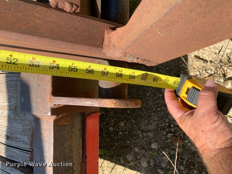 image for item DM7885 2003 Apache utility trailer