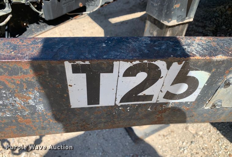 image for item DM7885 2003 Apache utility trailer