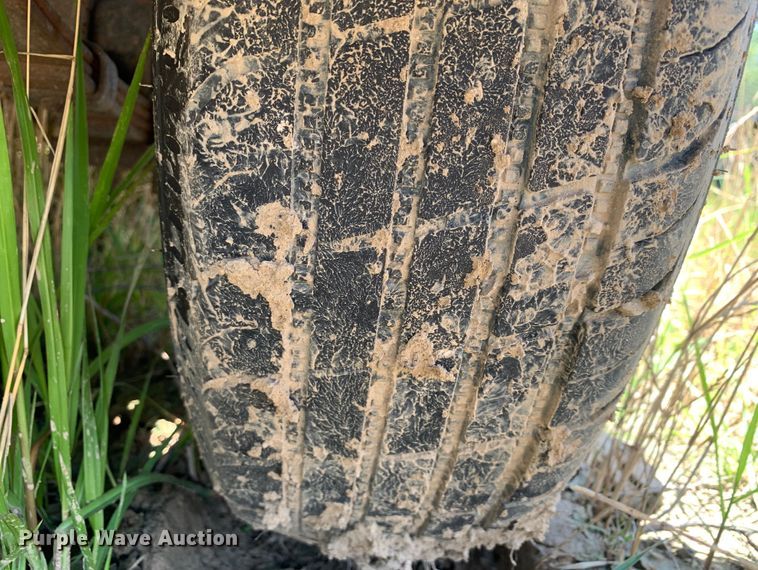 image for item DM7887 2013 Bestbilt utility trailer