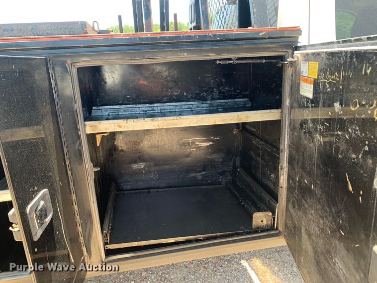 image for item DM7891 2015 Dodge Ram 5500HD Crew Cab flatbed truck