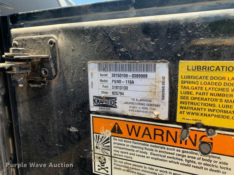 image for item DM7891 2015 Dodge Ram 5500HD Crew Cab flatbed truck