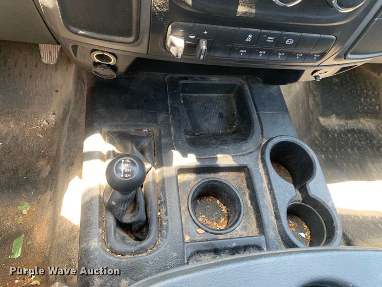 image for item DM7891 2015 Dodge Ram 5500HD Crew Cab flatbed truck