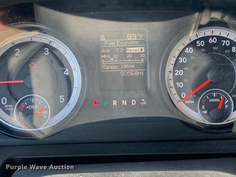 image for item DM7891 2015 Dodge Ram 5500HD Crew Cab flatbed truck